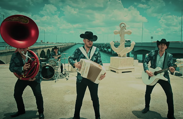 Calibre 50 – Mi Sorpresa Fuiste Tú