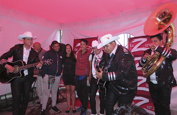 Con Los Capis de Sinaloa