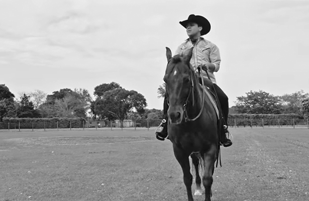 Christian Nodal – De Los Besos Que Te Di