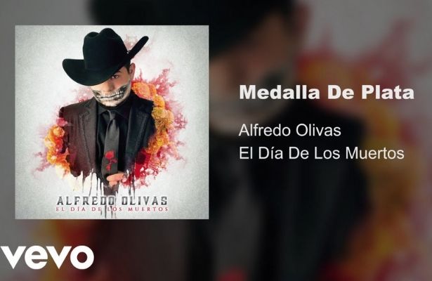 Alfredo Olivas – Medalla De Plata