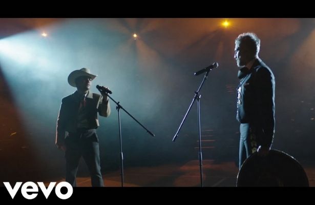Alejandro Fernández & Christian Nodal – Duele