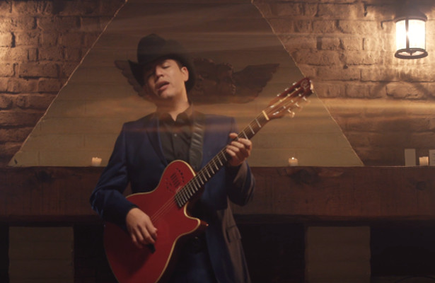 Remmy Valenzuela – Loco Enamorado