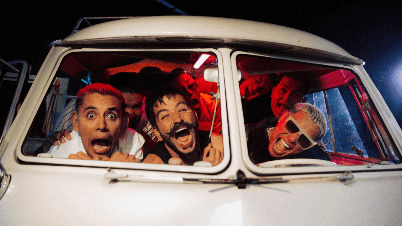 Alaska – Camilo y Grupo Firme