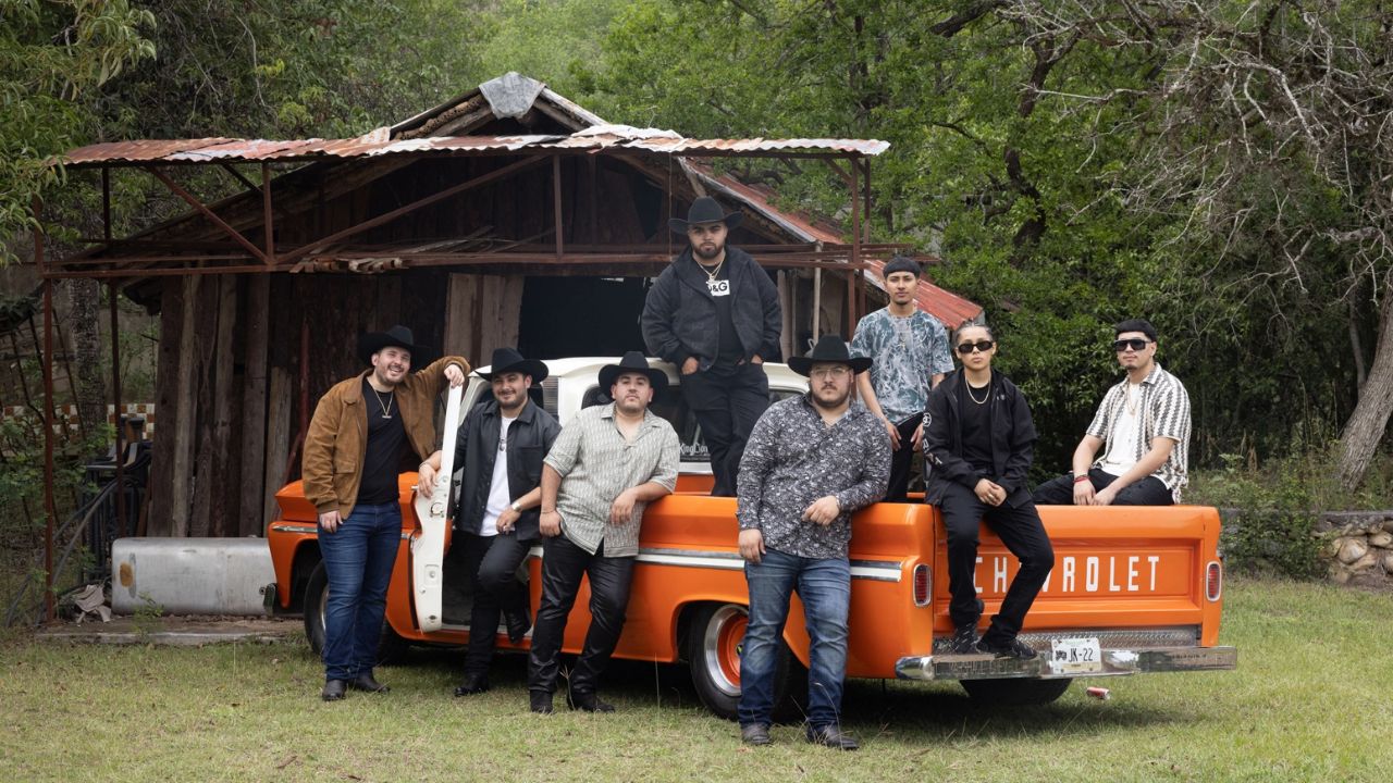 Frágil – Yahritza Y Su Esencia & Grupo Frontera