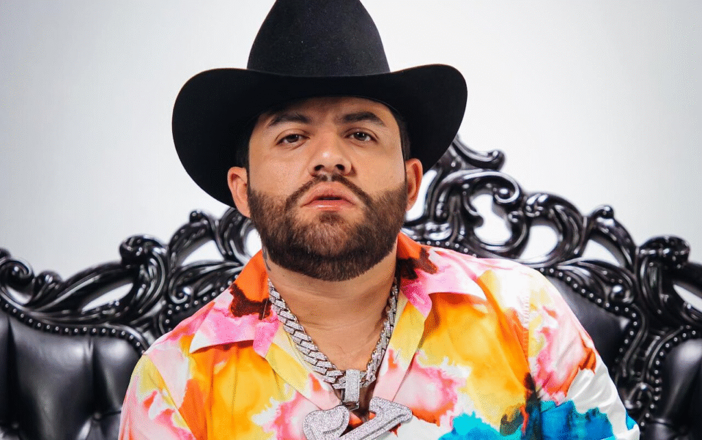 Luis R. Conriquez tiene nueva conquista ¿de quién se trata?