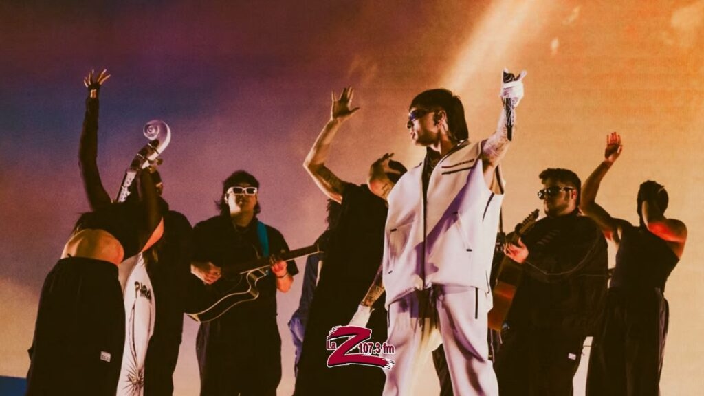 Peso Pluma pone en alto el nombre de México en Coachella