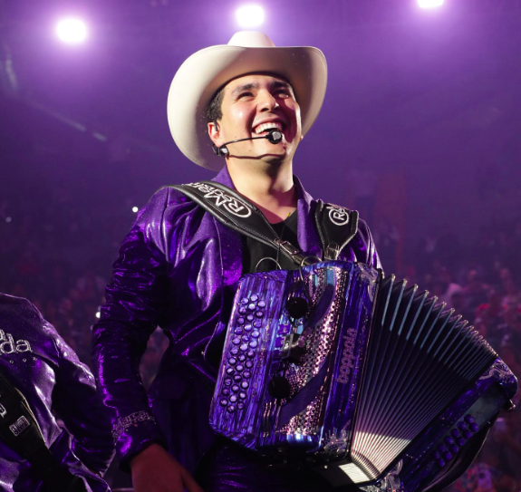 Ariel Camacho pensó dejar la música 