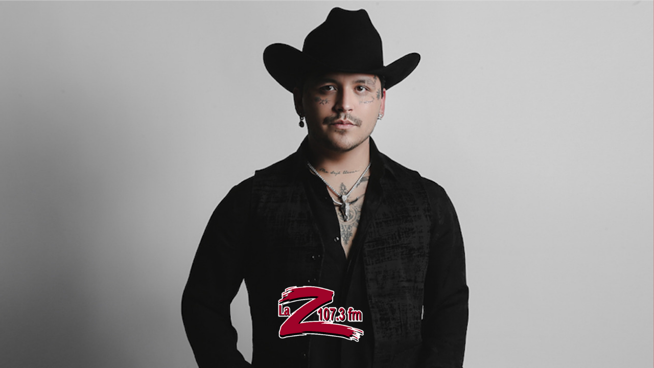 Christian Nodal: “Mami no terminé la prepa, pero estoy terminando una prepa”