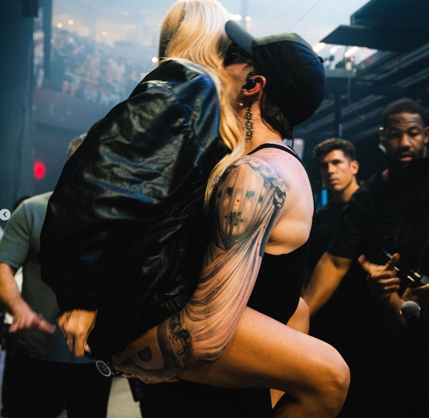 Peso Pluma confirma romance con una famosa influencer ¿De quién se trata? 