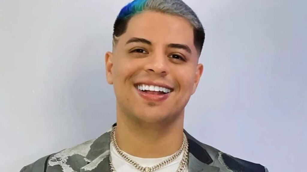 Eduin Caz lucha por recuperar su voz: ¿Está en riesgo su carrera?