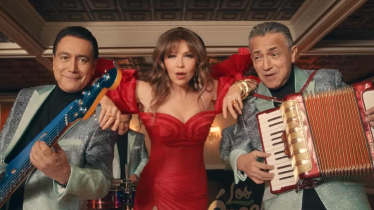 Yo Me Lo Busqué – Los Ángeles Azules, Thalía