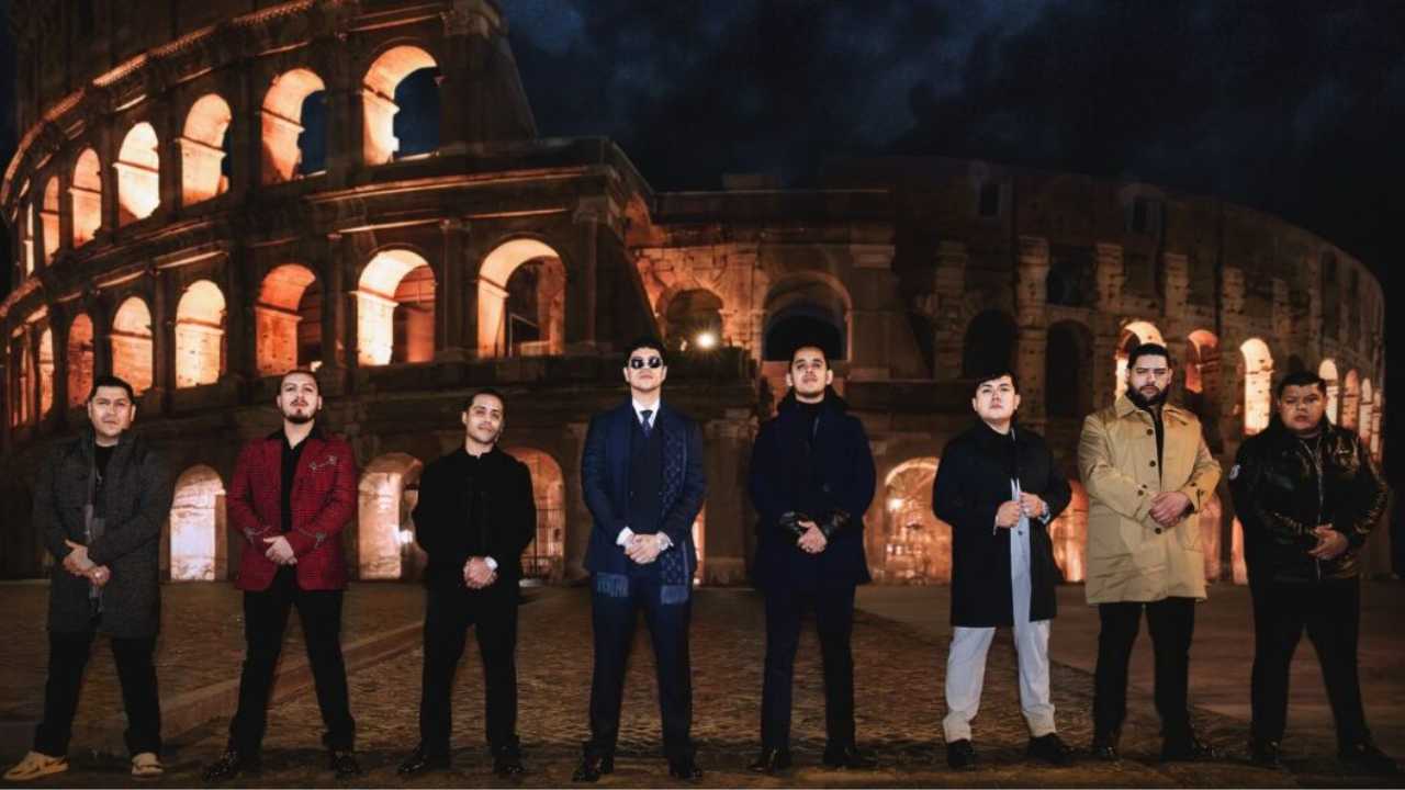 Grupo Firme sorprende con nuevo álbum “Evolución” grabado en el Coliseo Romano