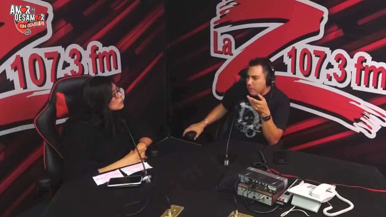 #EnVivoChiclez | Monogamia y poliamor ¿Con cuál te quedas?