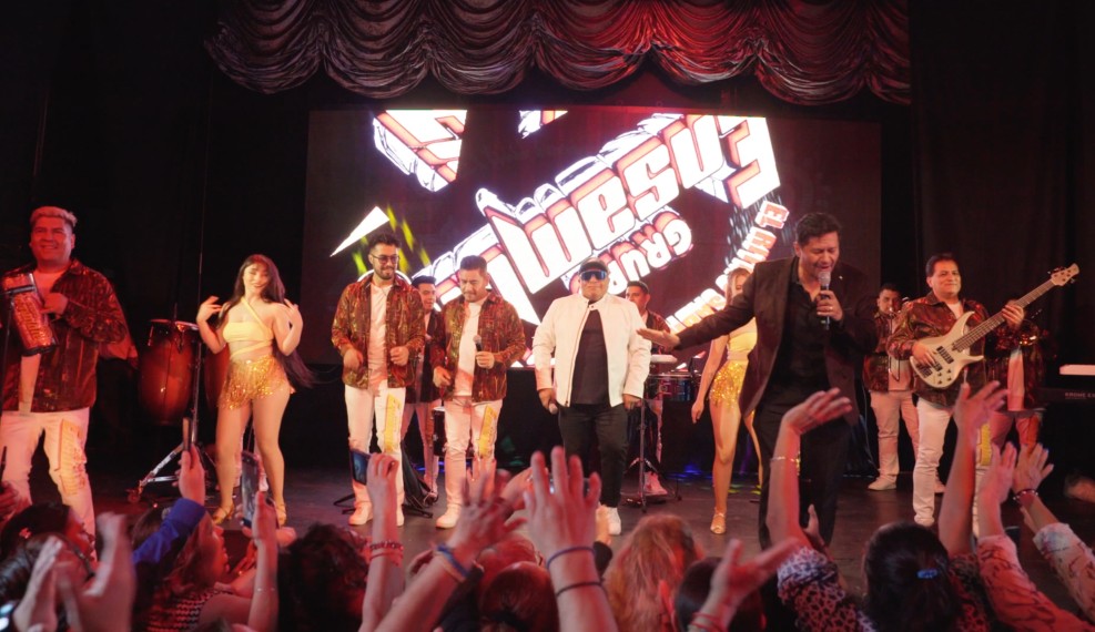 “Santa Lucía” – Grupo Ensamble ft. Gabriel Escamilla & Edgar Flores ‘El Gato Volador’