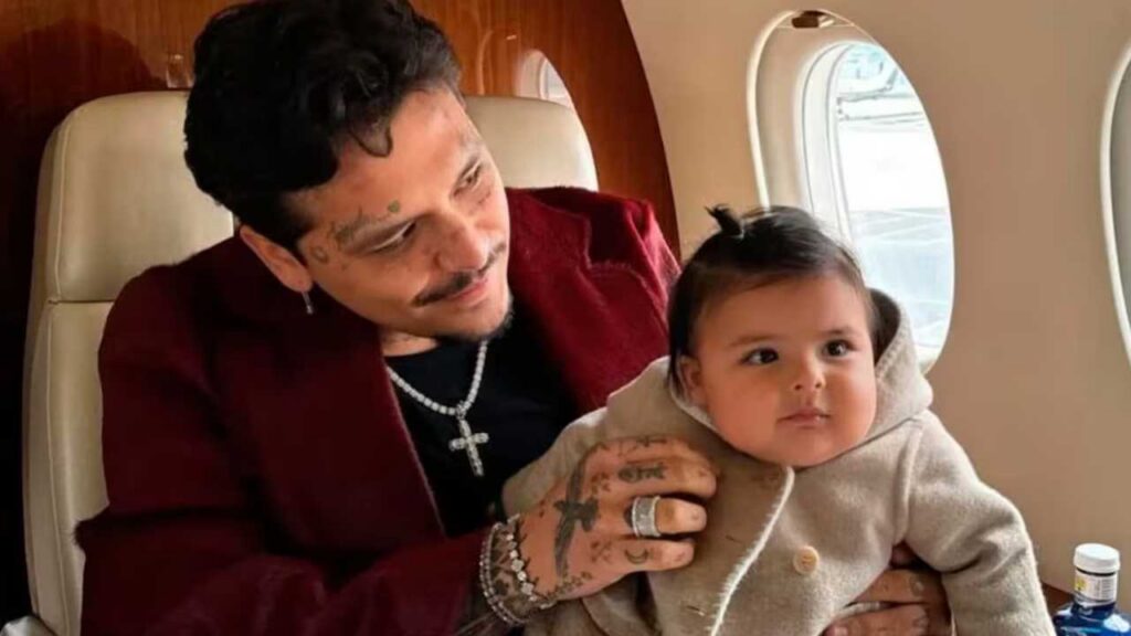 Christian Nodal genera polémica por no incluir a su hija Inti en su “día más feliz”