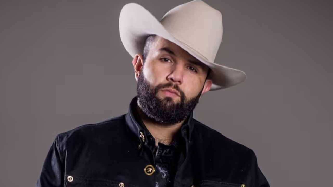 Carín León acumula fortuna millonaria en 2025