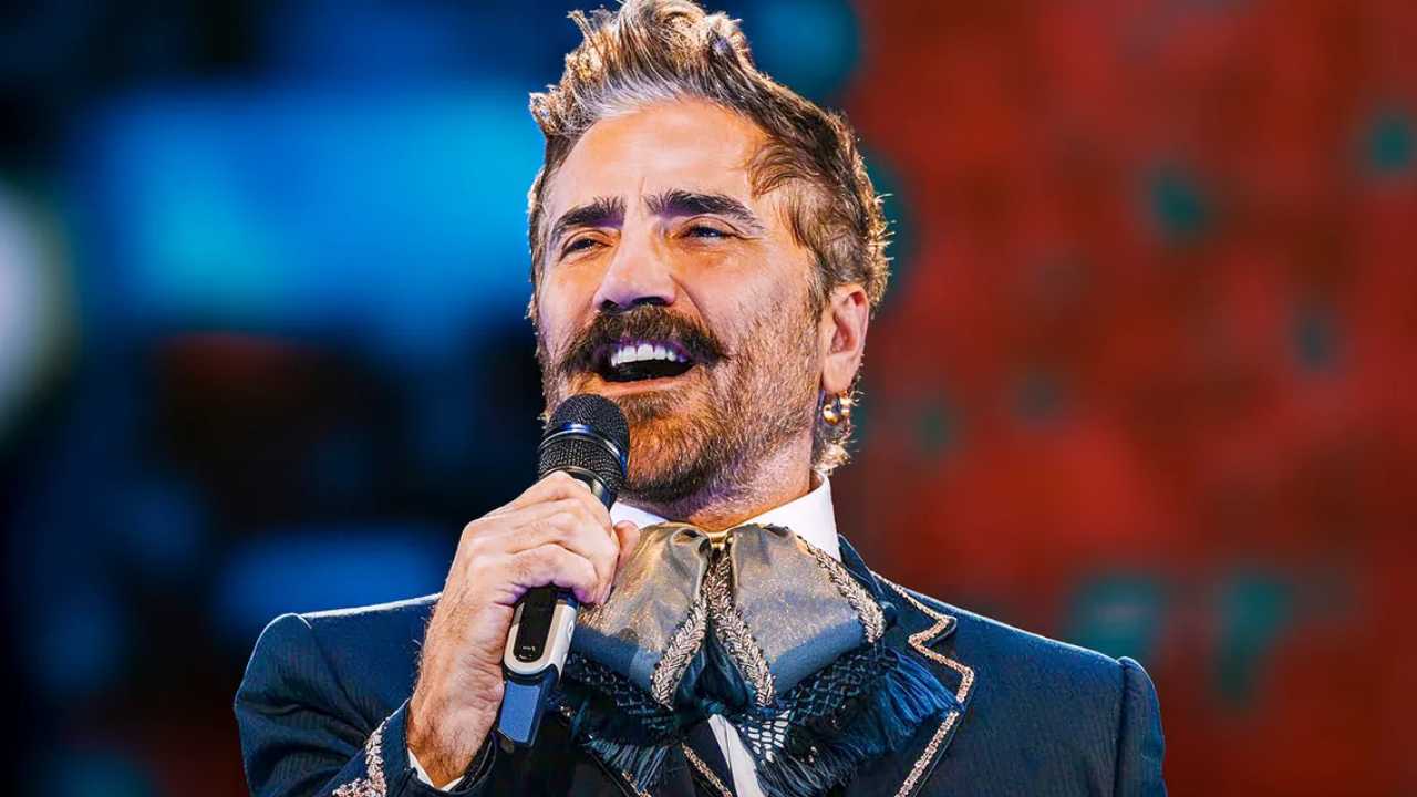 Alejandro Fernández casi es deportado tras altercado con policía en Miami