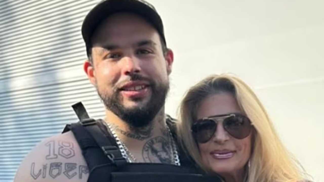 Emiliano Aguilar genera polémica tras defender públicamente a su madre