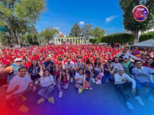 ¡Así se vivió la #ZumbaConZ en Chiautla! 🔥💃 Mira todas las fotos aquí