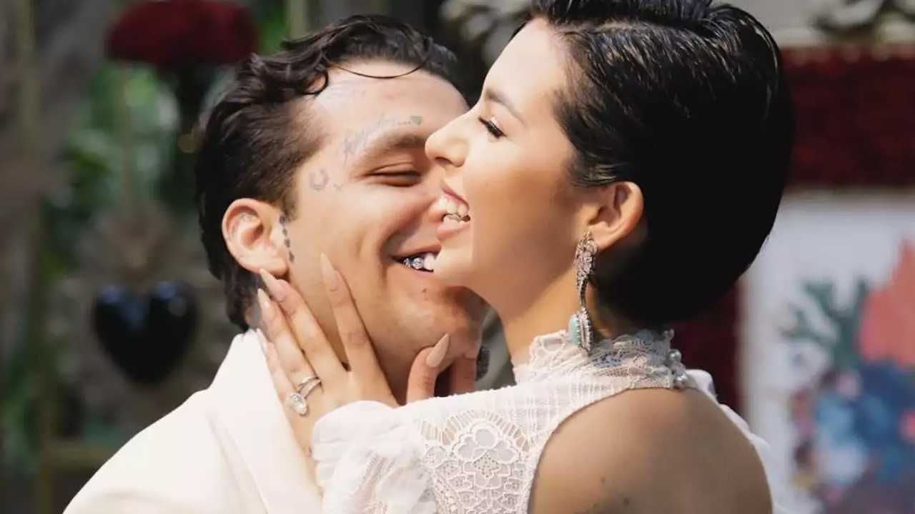 Ángela Aguilar y Christian Nodal celebran primer aniversario con emotivo mensaje a sus fans