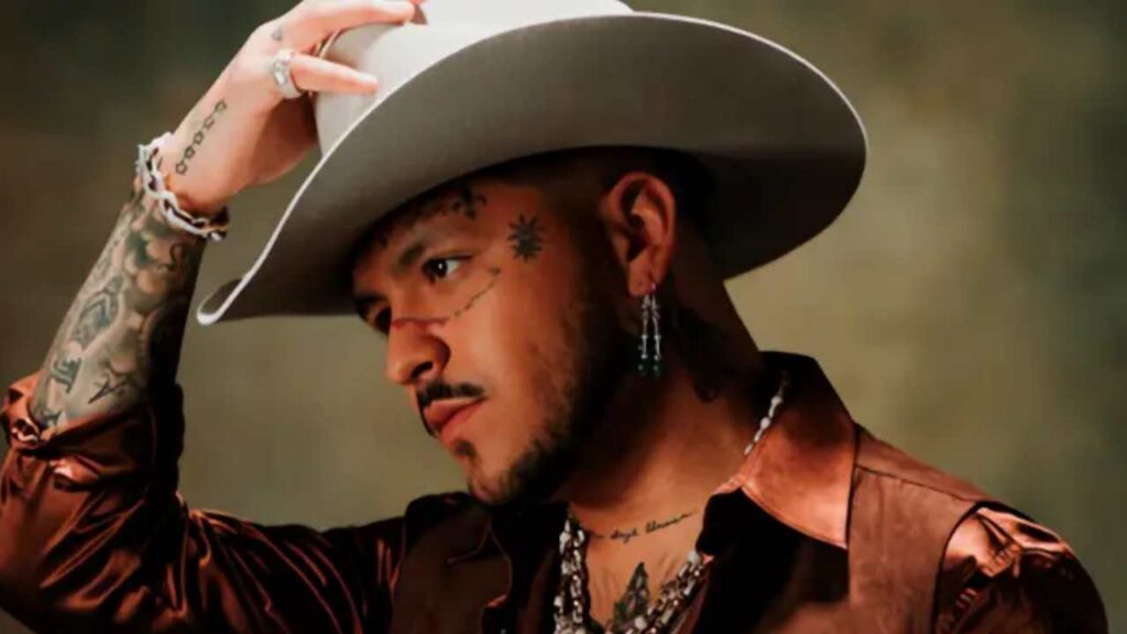 Christian Nodal estrenará de 1 a 2 canciones cada mes