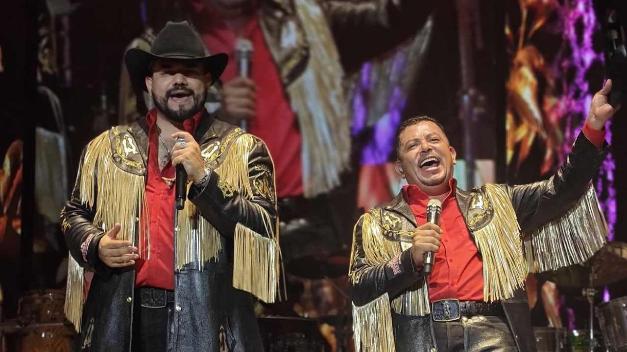 ¡Búscate aquí! Fotos exclusivas del Meet & Greet con las leyendas Banda El Recodo y Banda Machos en Arena CDMX