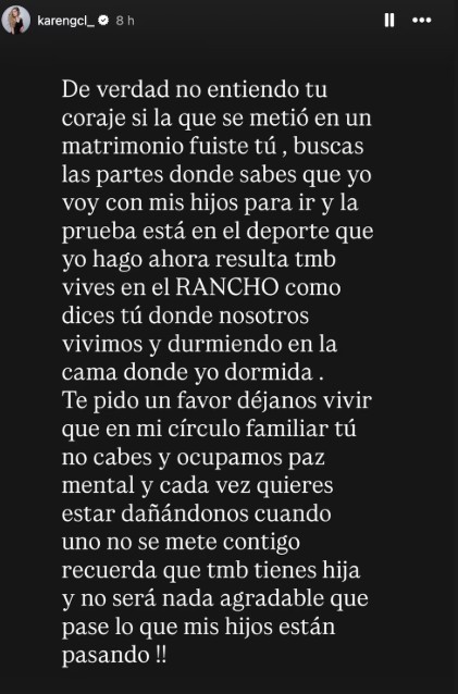 Luis R Conriquez en medio de la pelea entre su exesposa y su pareja actual