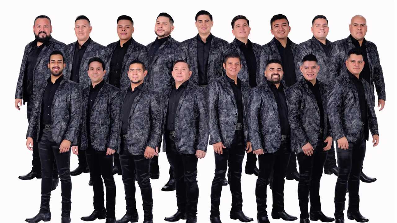 Exvocalistas se reúnen en el 60 aniversario de La Original Banda El Limón