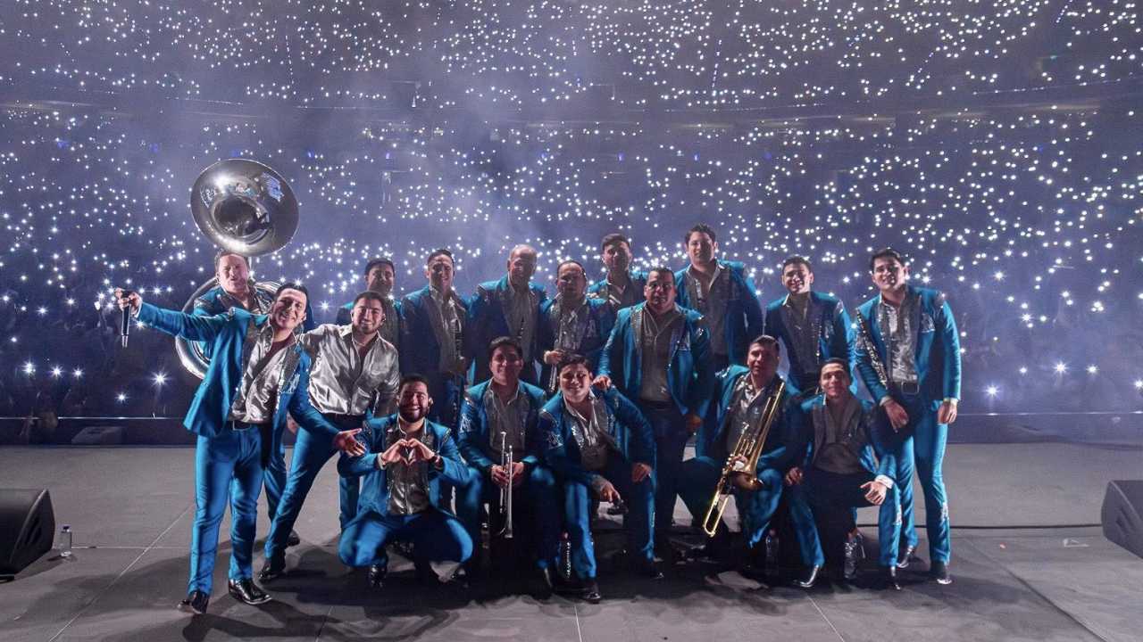 La Arrolladora Banda El Limón conquista la Arena CDMX