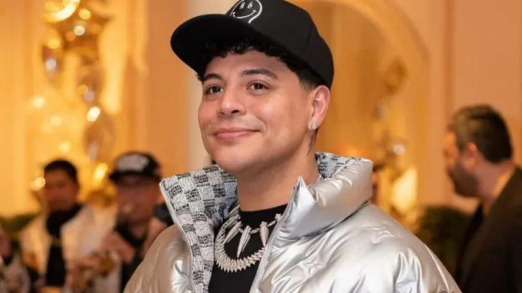 Eduin Caz en polémica por escolta que agredió a fan